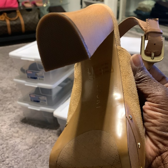 Platform sling backs - Picture 2 of 2